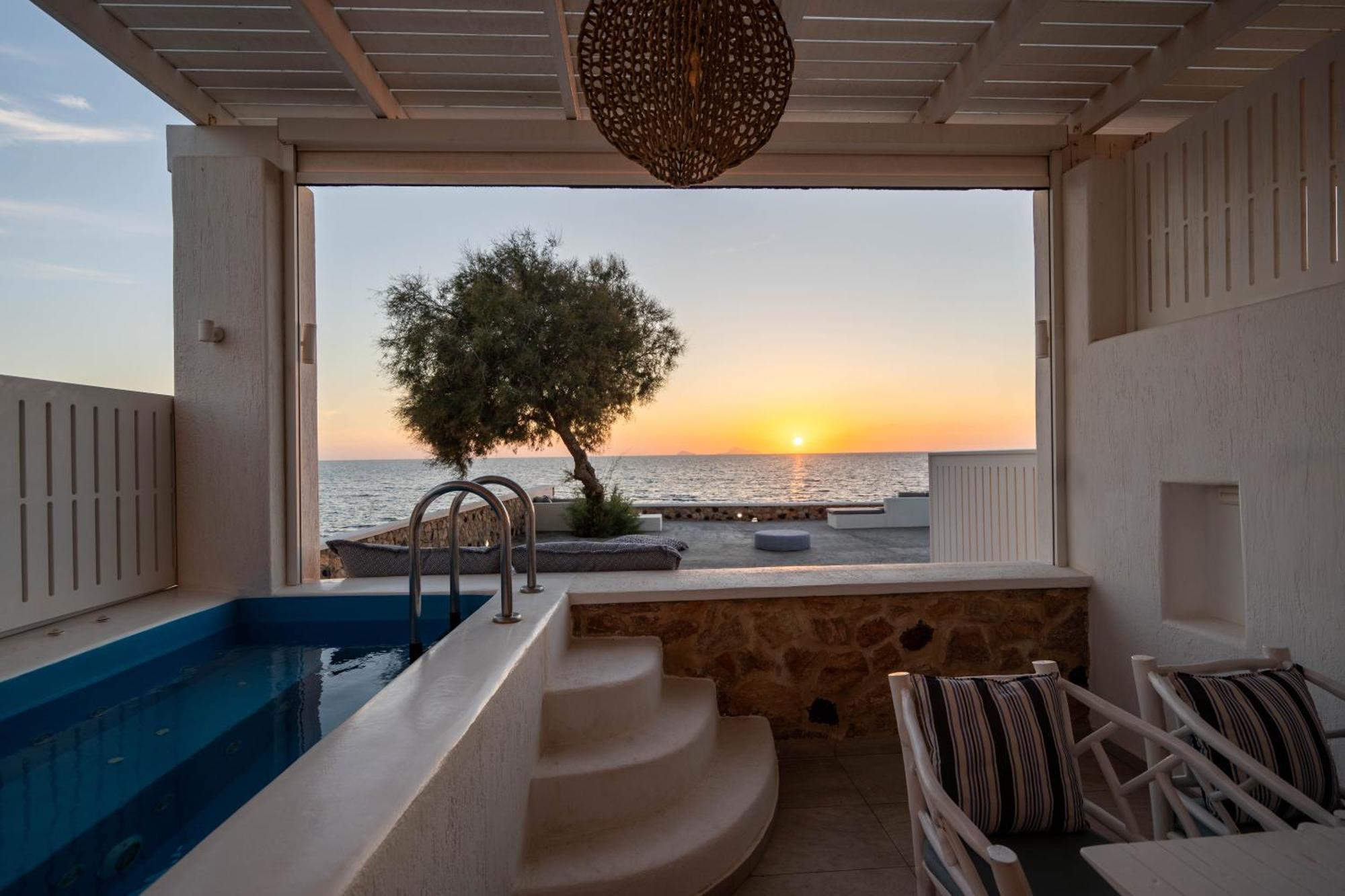 Aegean Melody Suites Vlychada Exterior foto