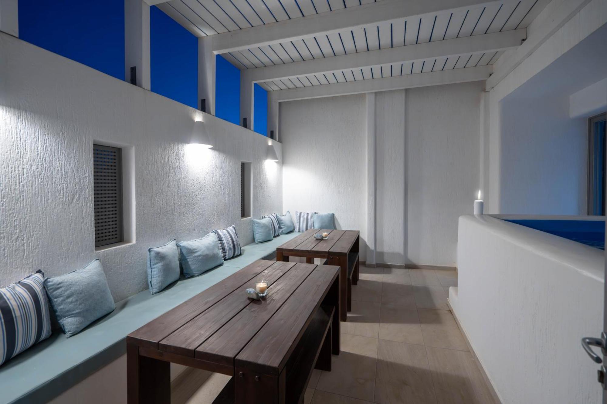 Aegean Melody Suites Vlychada Exterior foto