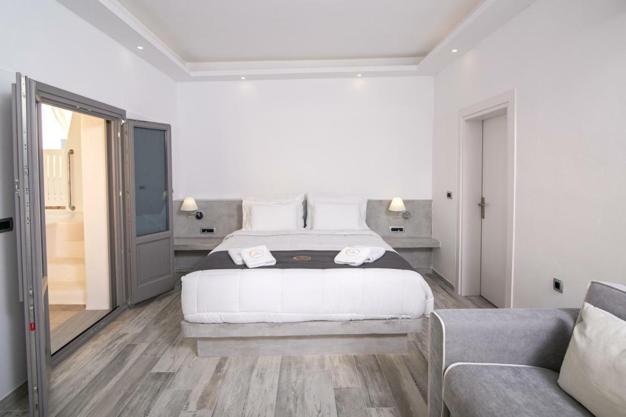 Aegean Melody Suites Vlychada Exterior foto